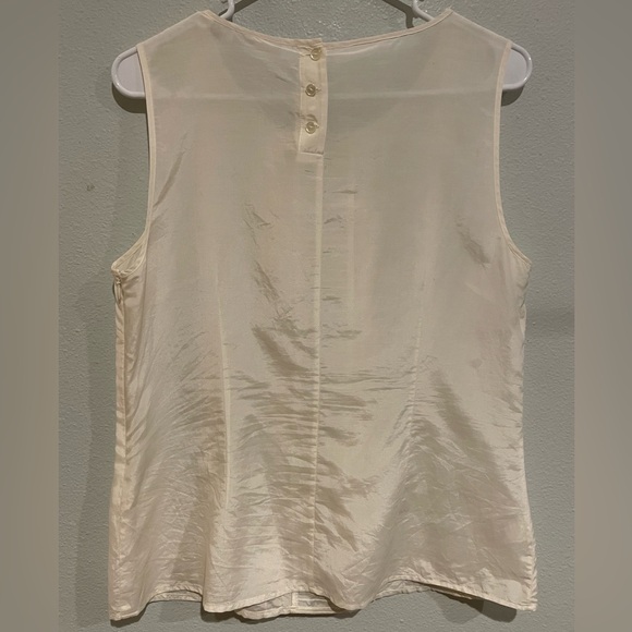 Halogen Cream Sleeveless Top - Picture 5 of 7